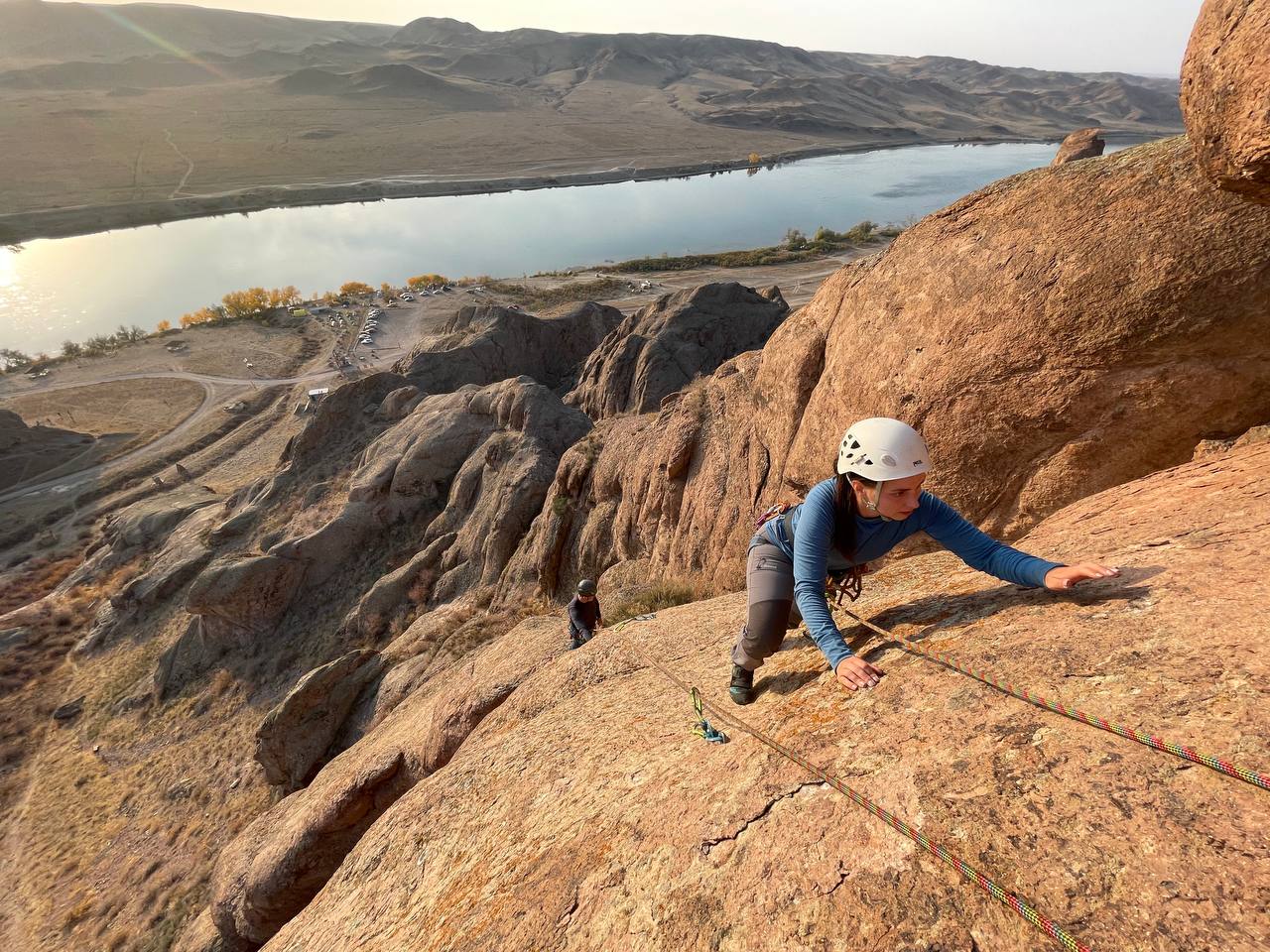 Toproping at Tamgaly Tas rocks, Alatau Guide